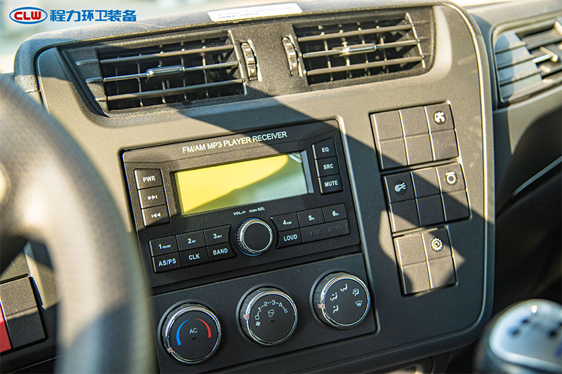 东风天锦洒水车（12.6方）