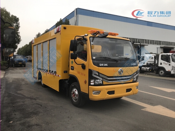 东风大多利卡工程救险车2000m³/h